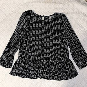 H&M Black and White Babydoll Blouse